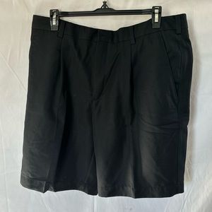 Nike Golf Men’s Shorts Dri-Fit size 36 with pockets